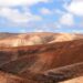 Ilustrācija: mountains, landscape, hills, nature, emptiness, sand, sky, clouds